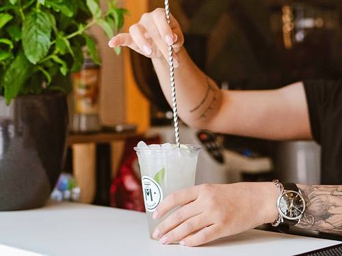 Και cocktail στο Μαλένια